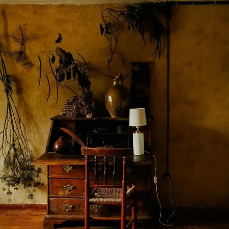 Prázdninový dům Former Village School With Sauna And Garden